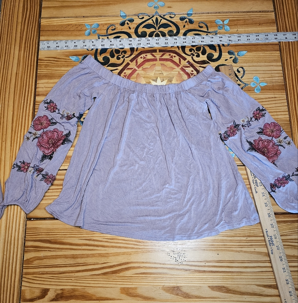 American Eagle Outfitters Lavender Floral Blouse